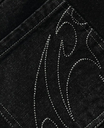 Мешковатые джинсы в стиле ретро-стрит