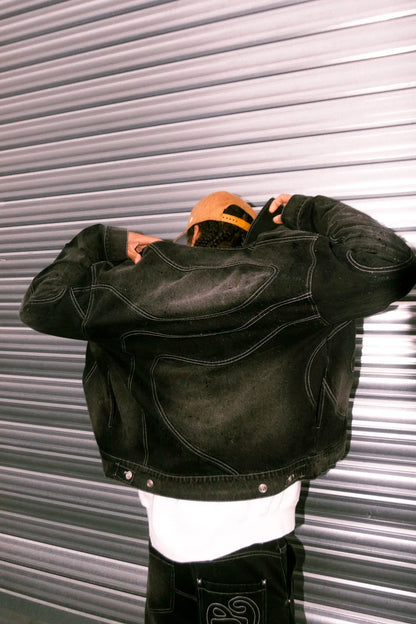 Costume deux pièces pour homme, veste et pantalon.