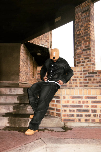 Costume deux pièces pour homme, veste et pantalon.